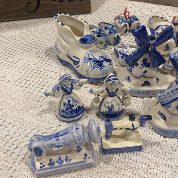 Delft Blue Collection! Windmills, Stein, Shoes, Sewing Machines, Steins, etc - Picture 8 of 13